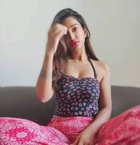 Ankita - puta in Noida