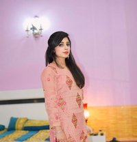 Ankita - escort in Sharjah Photo 4 of 6