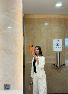 Ankita (Reyal meet)& cam show - puta in Hyderabad Photo 1 of 5