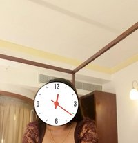 Ankita Rana Real Meet - puta in Candolim, Goa Photo 1 of 2
