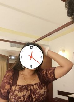 Ankita Rana Real Meet - puta in Candolim, Goa Photo 2 of 2