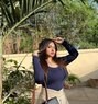 Ankita Sharma - puta in Abu Dhabi Photo 3 of 5