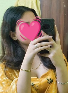 Ankita Singh - escort in Noida Photo 1 of 4