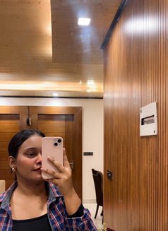 Ankita Singh, Outcall Only - escort in Kochi Photo 1 of 4