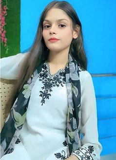 Ankita Web Cam or Real Meet - puta in Dubai Photo 3 of 5
