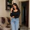 Incall Outcall Direct Meet, Escort - puta in Hyderabad Photo 1 of 3