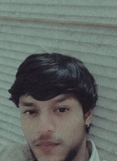 Anku - Acompañantes masculino in New Delhi Photo 3 of 3