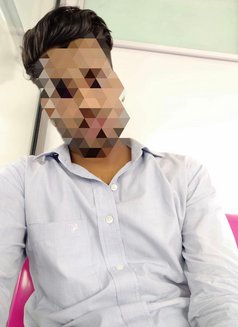 Ankush - Male companion in Bangalore Photo 3 of 5