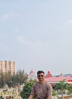 Ankush Singh - Male escort in Ahmedabad Photo 6 of 7