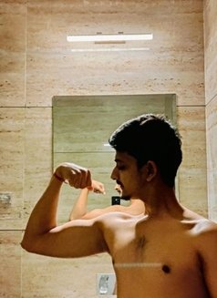 Ankush_Twink(for male clients -M2M) - Acompañantes masculino in New Delhi Photo 9 of 9
