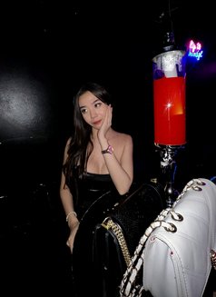 Ann Devin Top - Transsexual escort in Manila Photo 4 of 10
