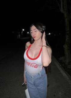 Ann Devin Top - Transsexual escort in Manila Photo 9 of 10