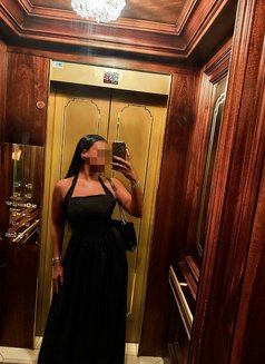 Ann - escort in Dubai Photo 5 of 10