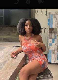 Ann - escort in Lagos, Nigeria Photo 1 of 3