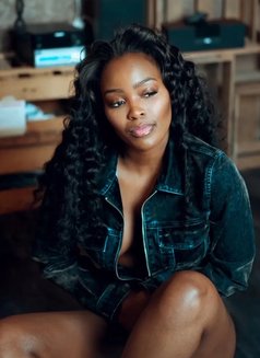 Anna, African Model Escort - escort in Kathmandu Photo 3 of 6