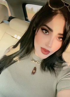 Anna - escort in Al Juffair Photo 4 of 6