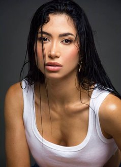 Anna - escort in Bangkok Photo 6 of 9