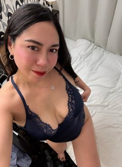 Anna Bella - puta in Tokyo Photo 4 of 4