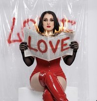 Anna – Charm & Power in Paris - Dominadora in Paris Photo 27 of 29