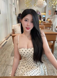 Anna - puta in Guangzhou Photo 1 of 5