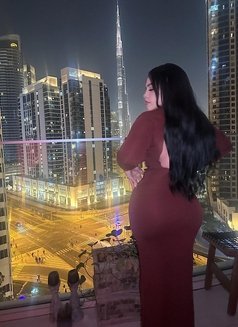 Anna - puta in Dubai Photo 8 of 12