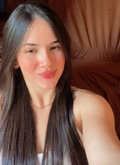 Anna - escort in Cairo Photo 1 of 3