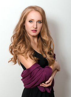Anna Curvy Body Independent - escort in Dubai Photo 1 of 4