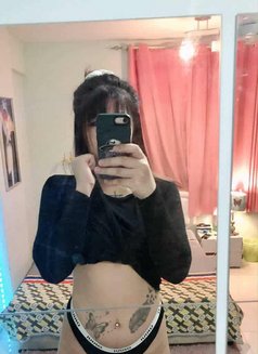 Anna Cute - escort in Muscat Photo 2 of 5