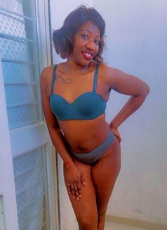 Isabella - escort in Pune Photo 3 of 5