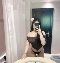 Anna - escort in Abu Dhabi Photo 8 of 16