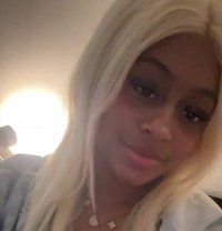 Anna - escort in Yokosuka