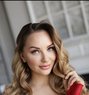 Anna - escort in Singapore Photo 1 of 8