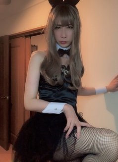 Elle Now in sz - Transsexual escort in Shanghai Photo 15 of 25