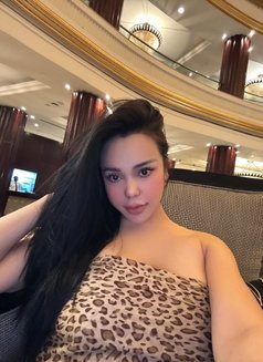 Anna - escort in Dubai Photo 5 of 9