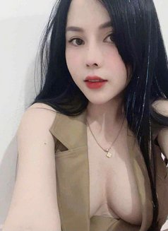 Anna - puta in Jeddah Photo 2 of 4