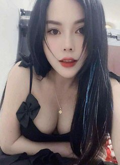 Anna - puta in Jeddah Photo 3 of 4