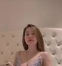 Anna - escort in Kuwait Photo 3 of 6