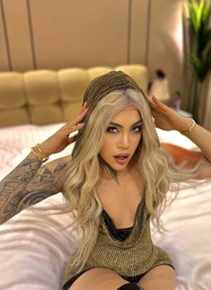 Anna Full Servi̇ce - Transsexual escort in Riyadh Photo 10 of 11