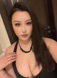 Anna full service - puta in Al Manama Photo 8 of 9