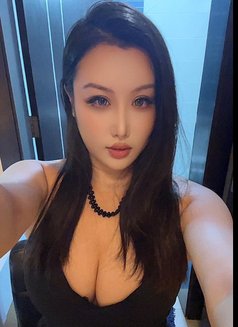 Anna full service - puta in Al Manama Photo 9 of 9