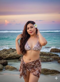 Anna good massage available - puta in Doha Photo 14 of 14
