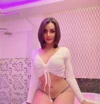 Anna Good Top Good Both - Transsexual escort in Dubai