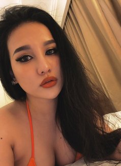 Anna-Hot Body - puta in Dubai Photo 4 of 7