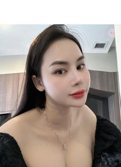Anna, incall and outcall - puta in Jeddah Photo 3 of 12