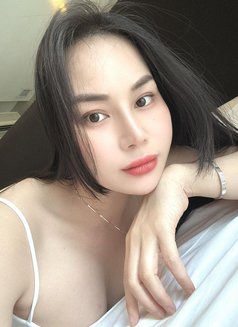 Anna, incall and outcall - puta in Jeddah Photo 4 of 12