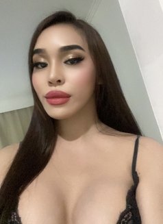 Anna incall&outcall - Transsexual escort in Manila Photo 9 of 25