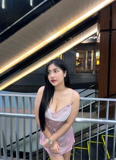 Anna - escort in Jakarta Photo 4 of 5