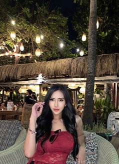 Anna - Acompañantes transexual in Jakarta Photo 11 of 12