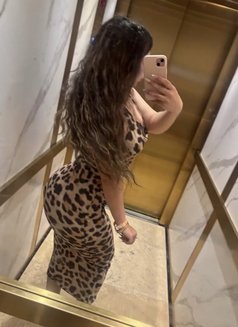 Anna - escort in Doha Photo 4 of 4