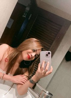 Anna (just arrived) - escort in Taipei Photo 9 of 9